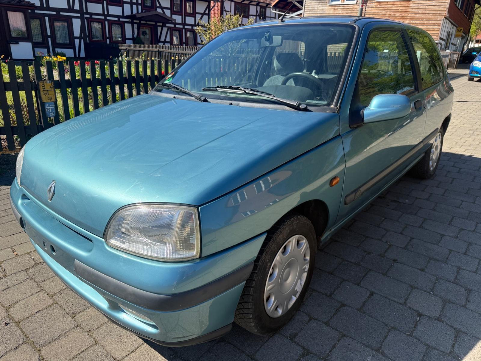 Renault Clio 1.4 RT
