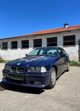 BMW e36 316i Limousine Montreal Blau Oldti... - BMW 316 aus 1996