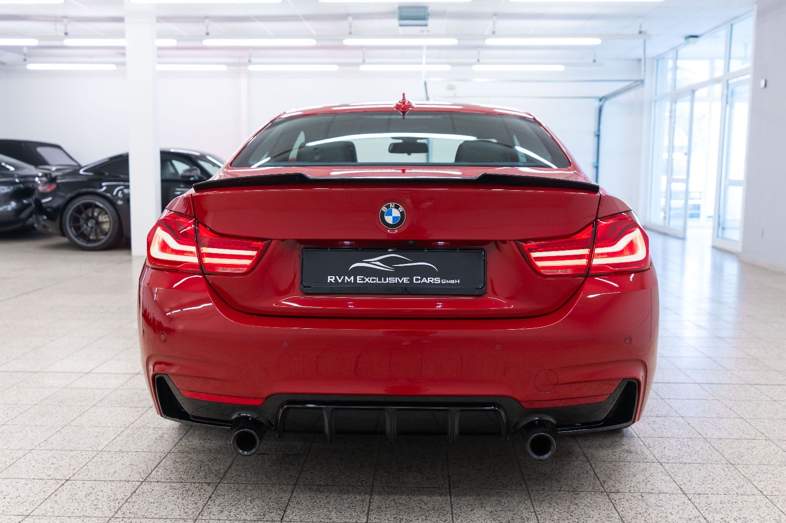 Fahrzeugabbildung BMW 430i Coupé M-Paket  LED NAV PDC KAM HIFI