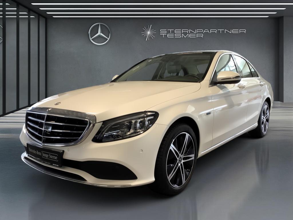 Mercedes-Benz C 300 de Ambiente+COMAND+Designo+Mbeam+CarPlay