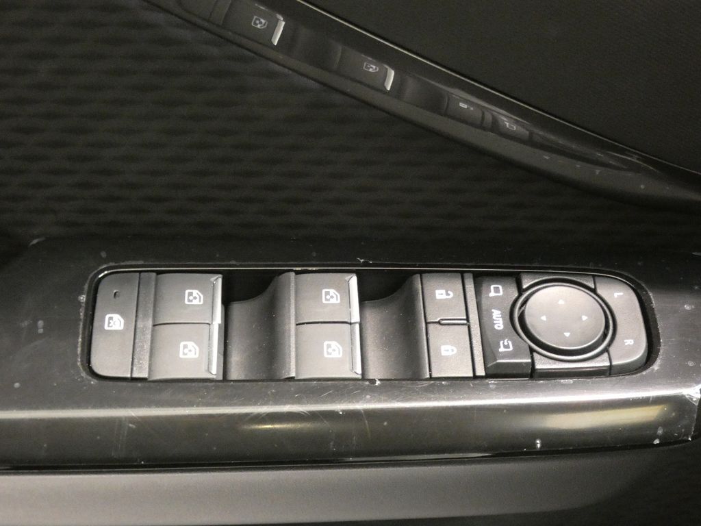 SUZUKI e Vitara – Bild 18