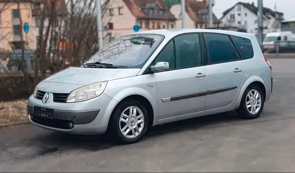 Renault Grand Scenic 2.0 Benzin 7sitzen Leder