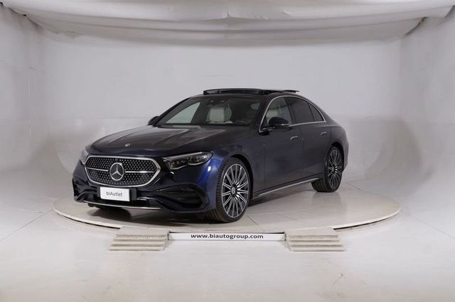 Mercedes-Benz Classe E Classe E- W214 Berlina E 