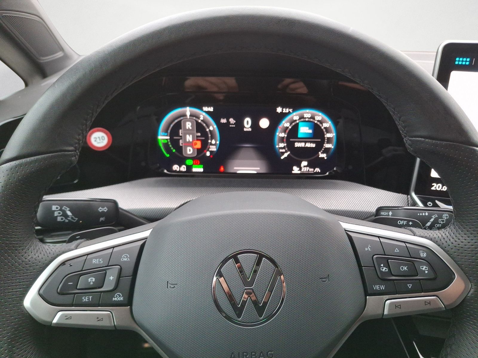 Volkswagen Golf - Bild 10