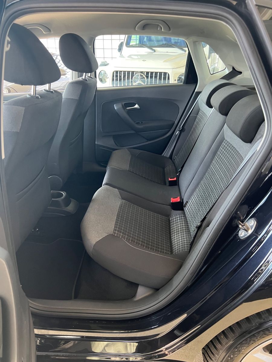 Fahrzeugabbildung Volkswagen Polo V Comfortline BMT *BLUETOOTH*TEMPOMAT*