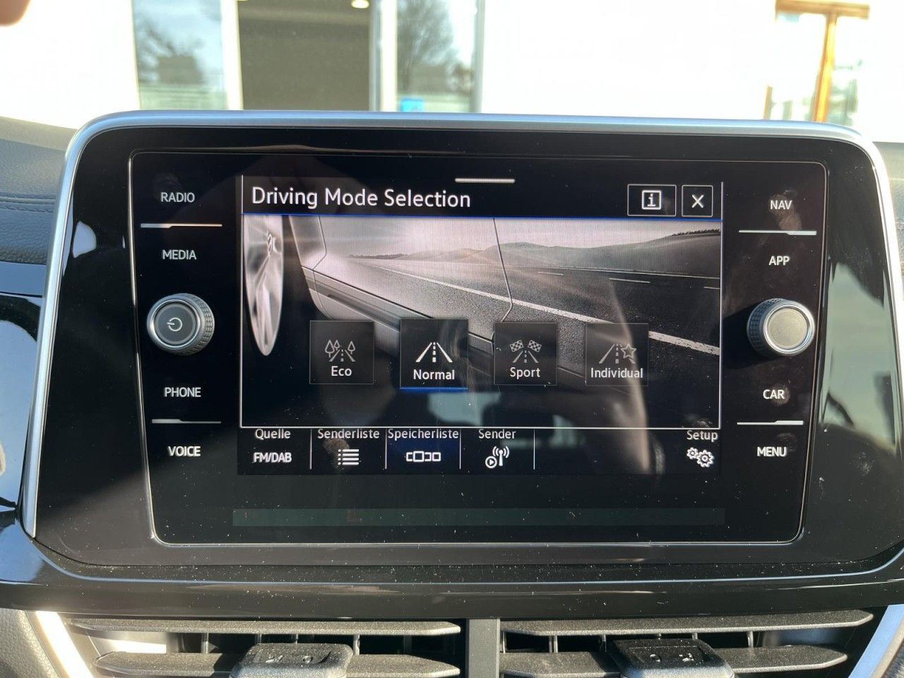 Volkswagen T-Roc - Bild 25