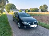 Volkswagen VW Passat 2,0TDI - Volkswagen Passat aus 2008: TDI