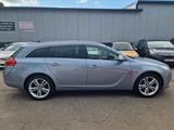 Opel Insignia A Sports Tourer Sport - Opel Insignia aus 2009: Tourer Sport