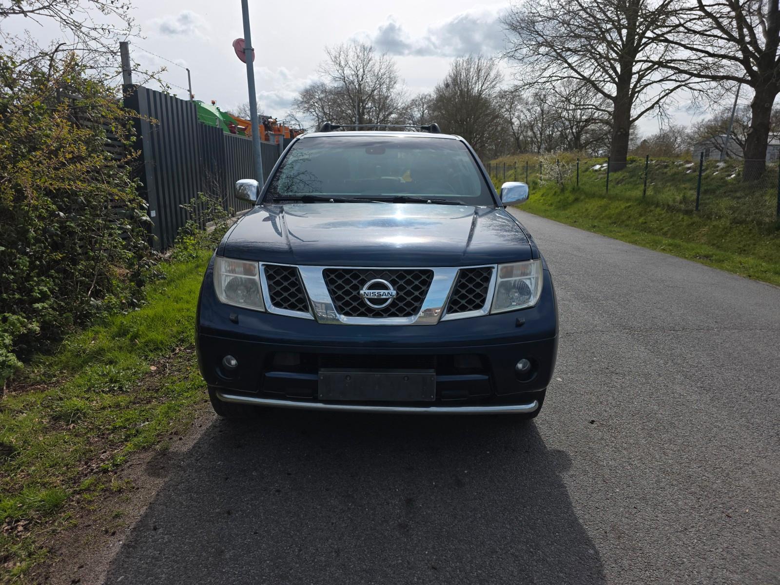 Nissan Pathfinder 2.5 dCi Elegance