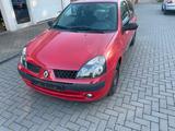 Renault Clio - gebrauchte Renault Clio aus dem Jahr 2002
