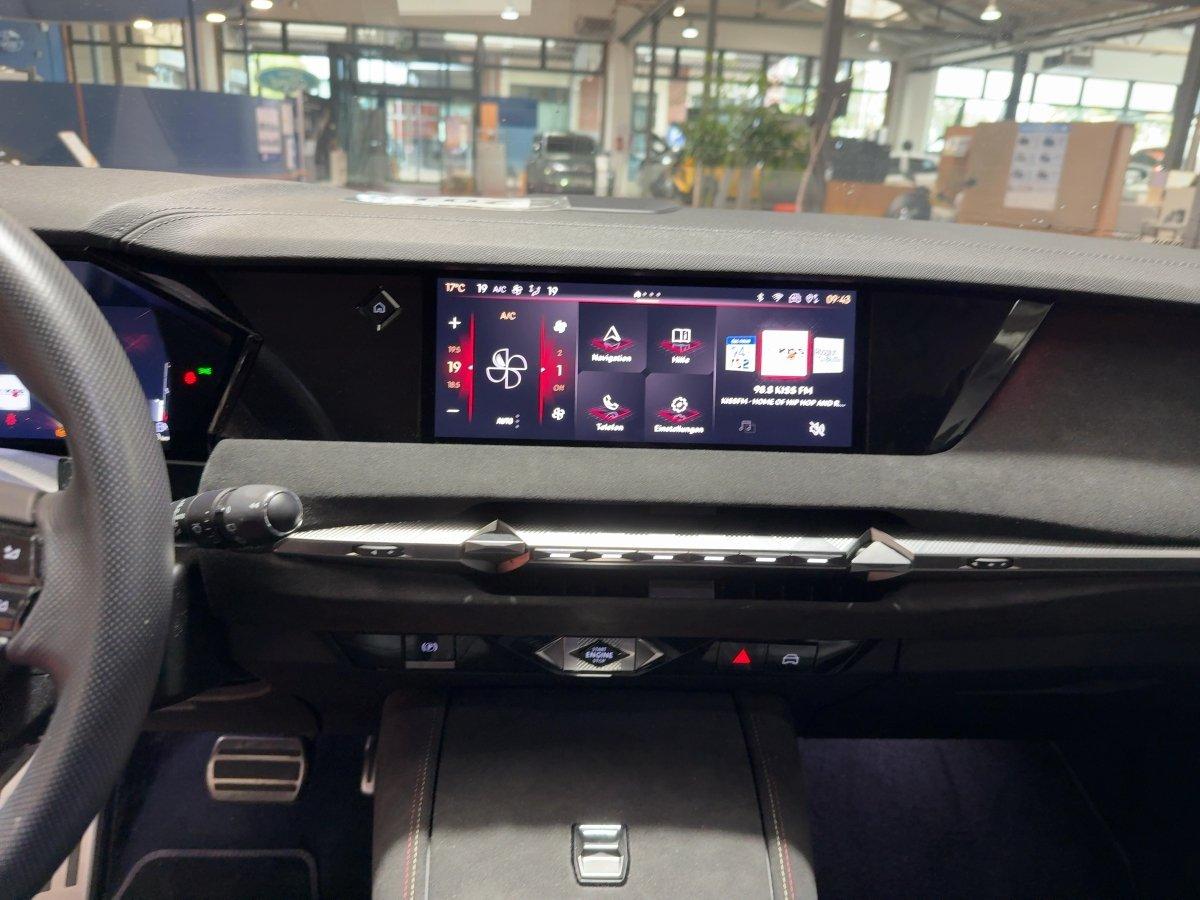 DS Automobiles DS 4 Rückfahrkamera + SHZ + Sitzbelüftung uvm.