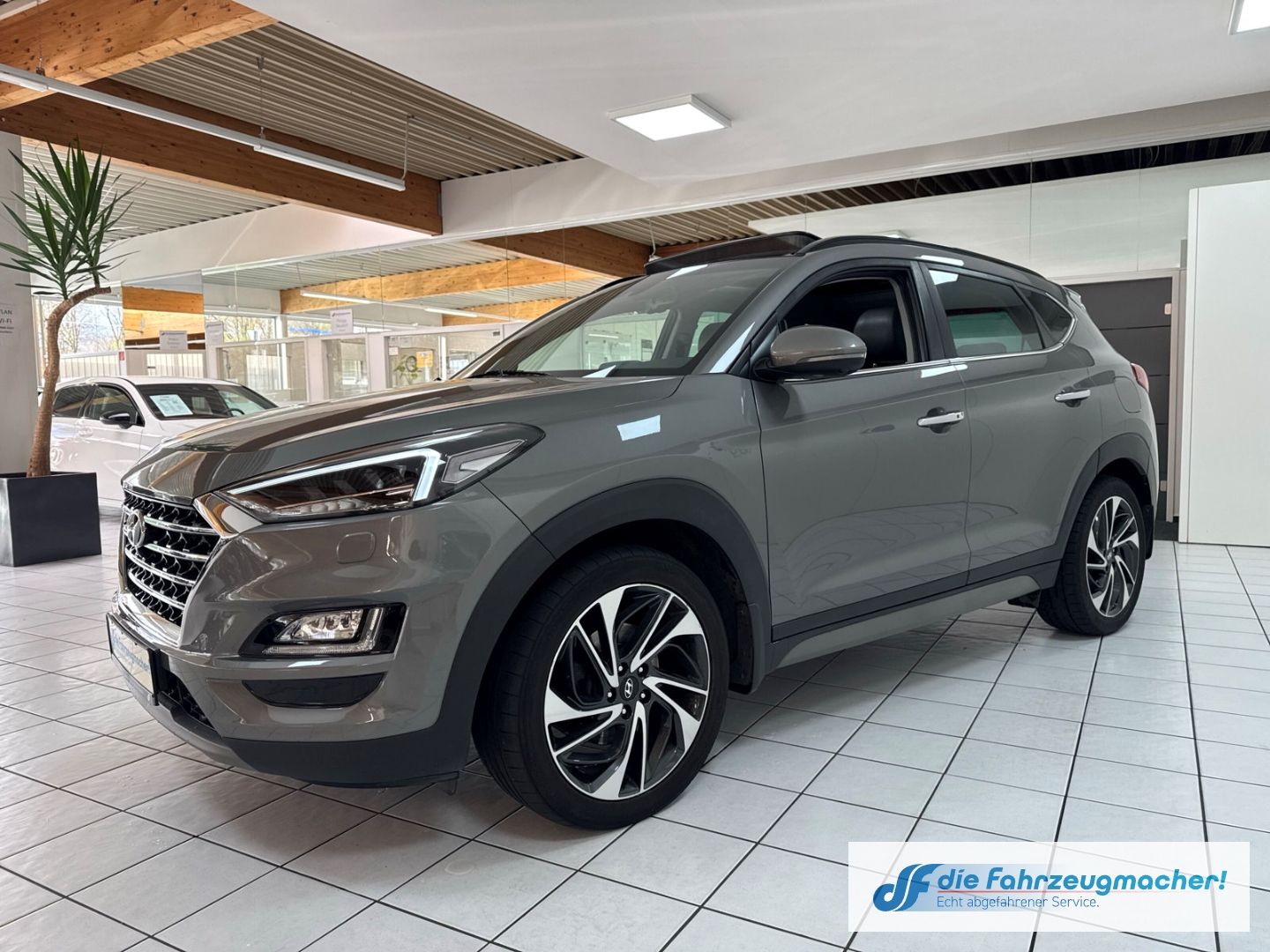 Fahrzeugabbildung Hyundai Tucson *IM KUNDENAUFTRAG Premium 4WD Navi Sounds