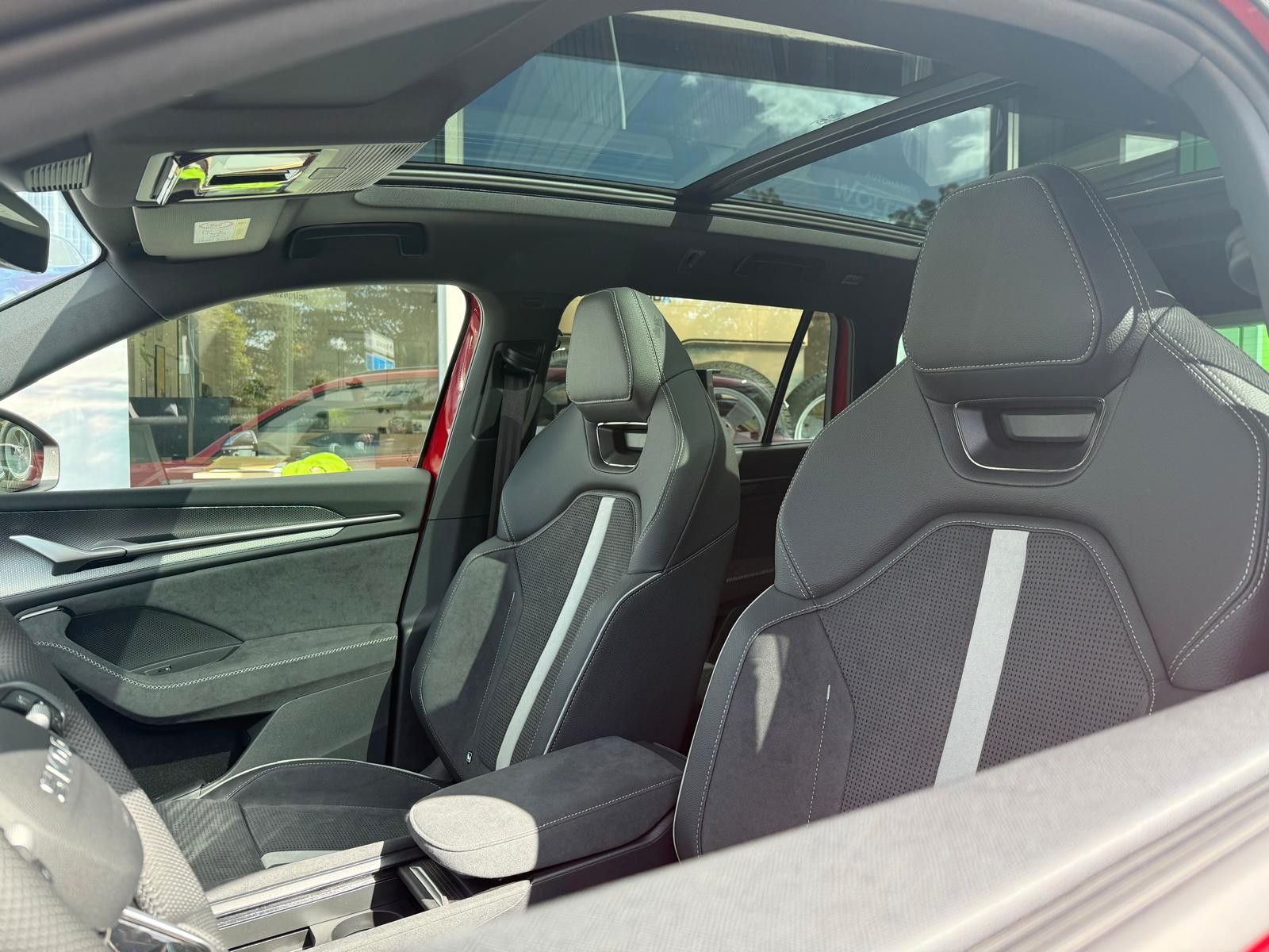 Fahrzeugabbildung SKODA Kodiaq  4x4 Sportline LED NAVI