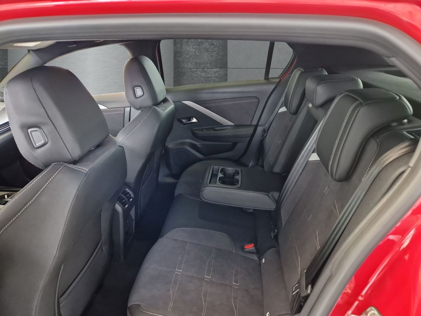 Opel Astra - Bild 9