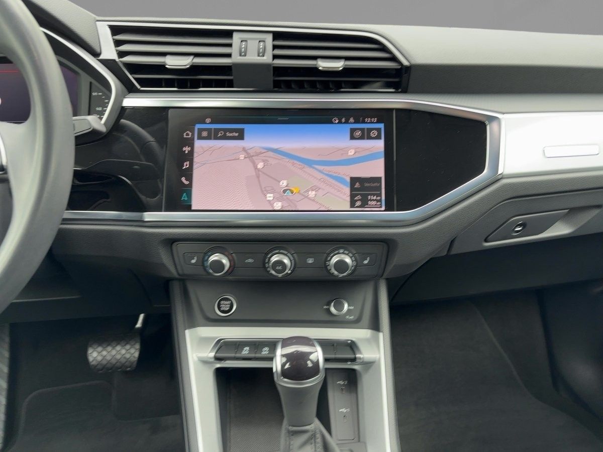 Audi Q3 SUV S line 35 TFSI S tronic LED SW foto 10