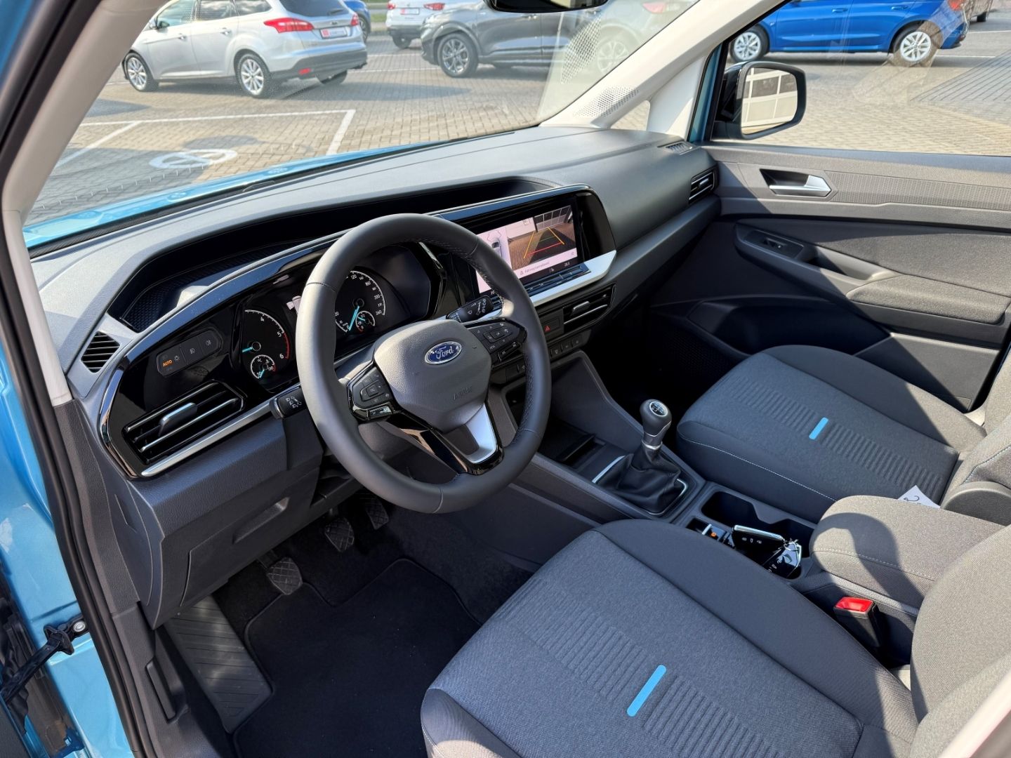 FORD Tourneo Connect 2.0 EcoBlue EU6d Active 7-Sitzer - Image 14