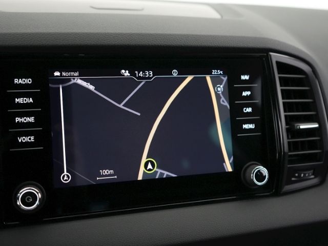 Karoq SPORTLINE TDI DSG 4X4+LED MATRIX+NAVI+RÜCK