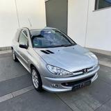 Peugeot 206 Quiksilver Quicksilver *TÜV-Neu* - Peugeot 206 Quicksilver mit Benzin-Antrieb