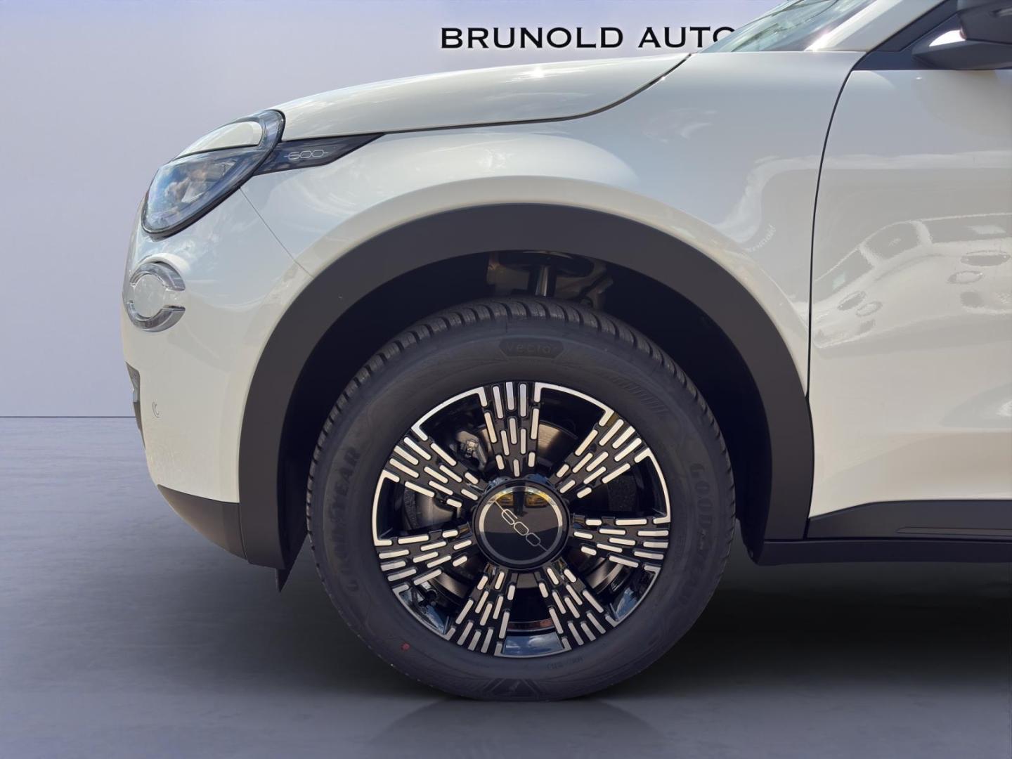 Fiat 600 Hybrid Business Edition Hybrid 1.2 T3 81 kW 