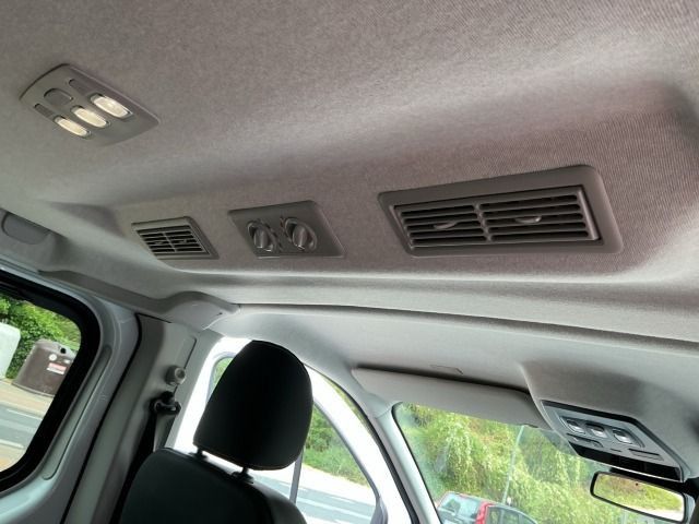 Fahrzeugabbildung Nissan Primastar Kombi9 L1H1 2,8t dci170 AT TEKNA 1ST H