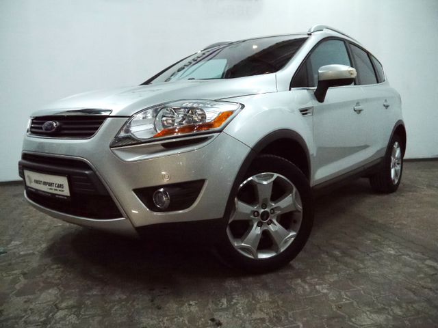 Ford Kuga Titanium 4x4 AHK Kamera Leder Navi Pano