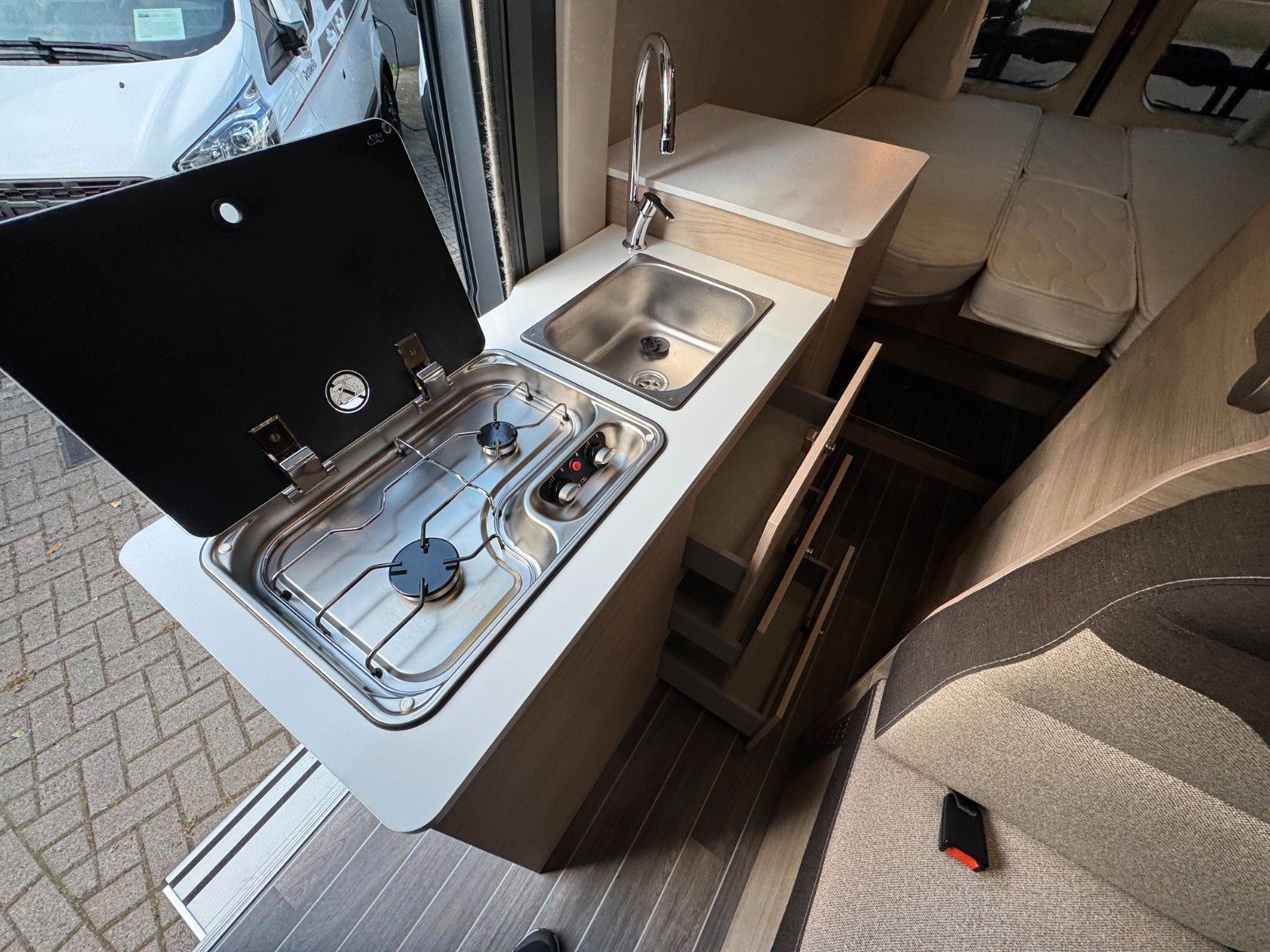 Fahrzeugbild 29