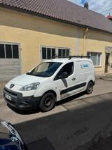 Peugeot Partner - gebrauchte Peugeot Partner aus dem Jahr 2011