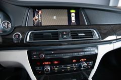 BMW 730d xDrive AHK HUD - TOP Ausstattung Unfallfrei