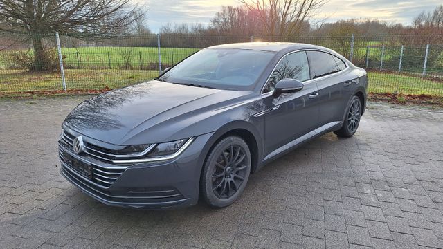 Volkswagen Arteon Navi/WR+SR/PDC v+h/Scheckheft/Unfallfrei