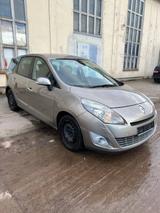 Renault Grand Scenic Dynamique 2.0 16V 140 CVT Dynamique - Renault Grand Scenic: 2.0