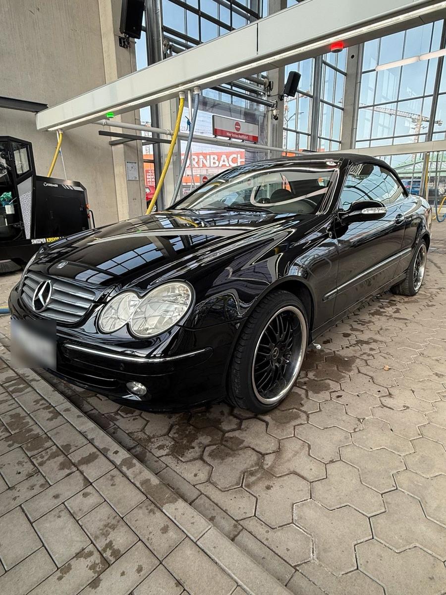 Mercedes-Benz CLK 200
