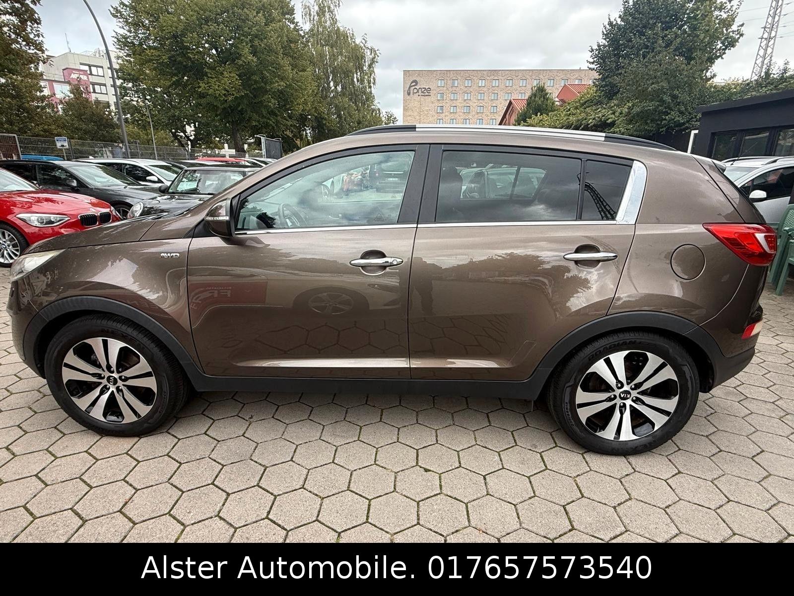 Kia Sportage Spirit 4WD,Automatik,Panorama,leder,Nav