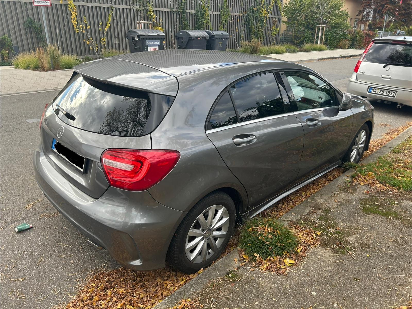 Mercedes-Benz A 180