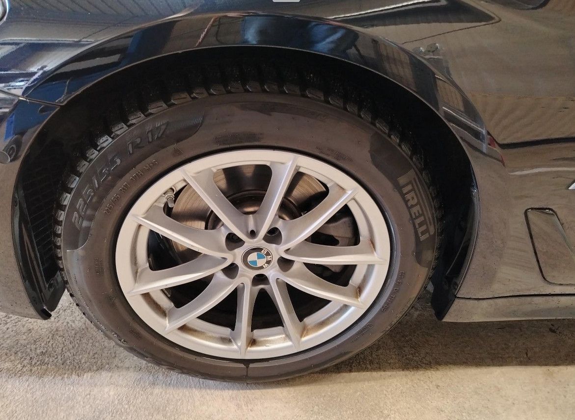 Fahrzeugabbildung BMW 520d T Aut. M SPORT/LASER/HUD/SHZ/360°/AHK/8Fa