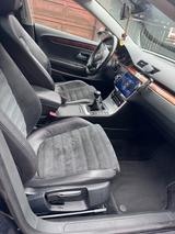 Volkswagen VW Passat CC 2.0 TSI Highline - Volkswagen Passat CC mit Benzin-Antrieb: Limousine, 2.0