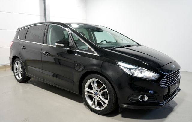 Ford S-Max 2.0 EcoBlue Titanium *KAMERA*