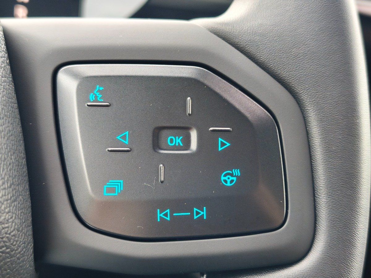 Ford Explorer - Bild 14