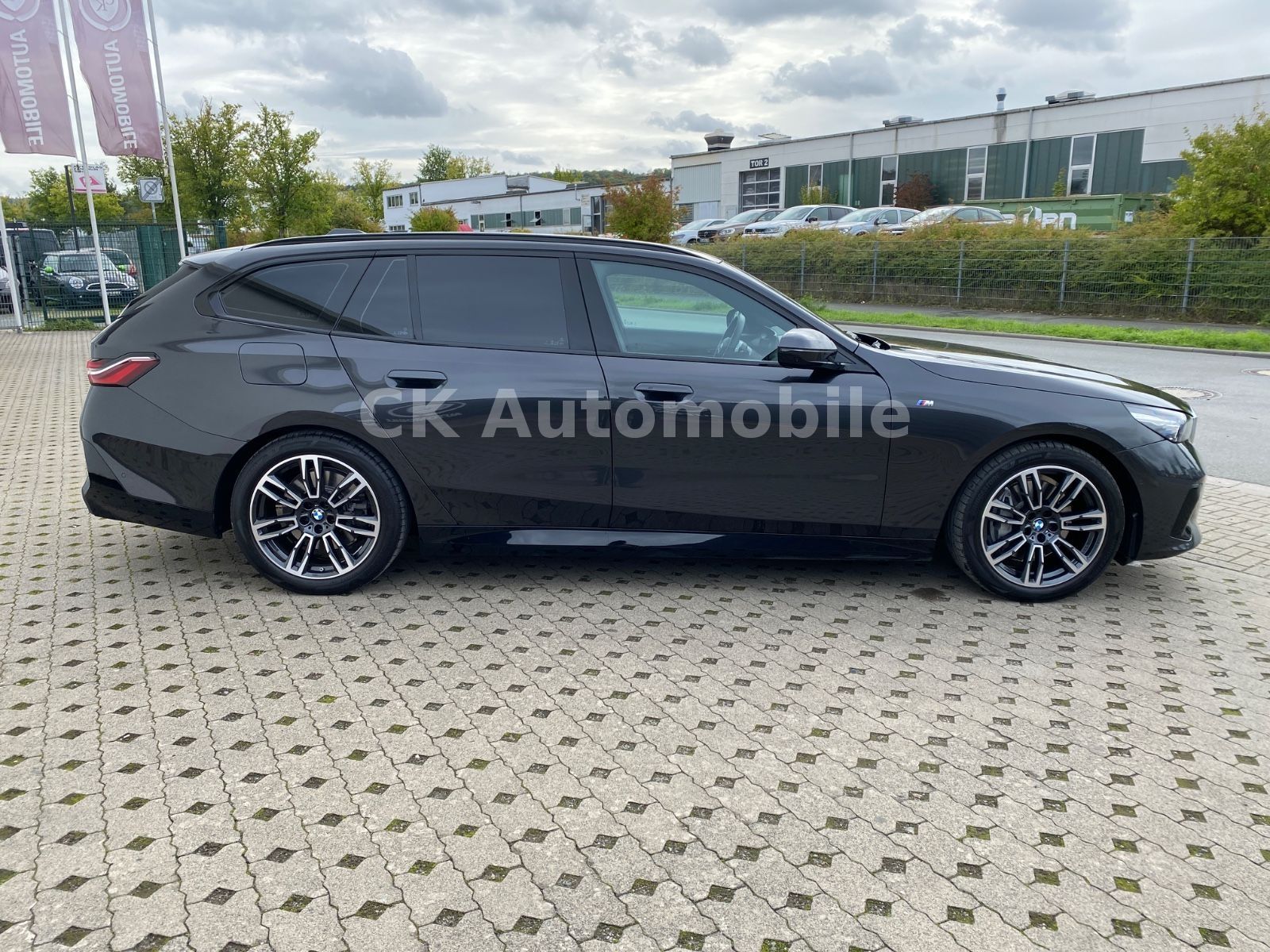Fahrzeugabbildung BMW 540 d xDrive M Sport/Navi/Leder/LED/AHK/360°Kam.