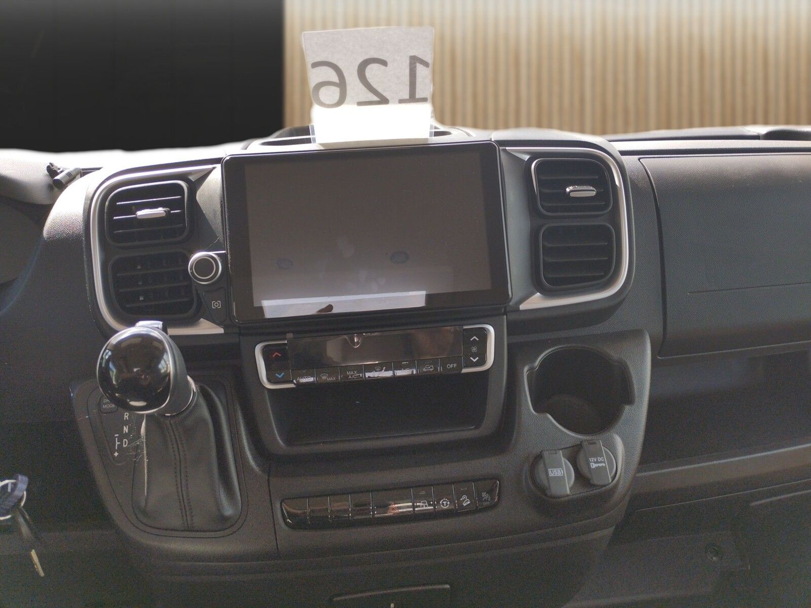 Fahrzeugabbildung Carthago c-compactline I 138 DB Fiat, Navi, Chassis-Plus