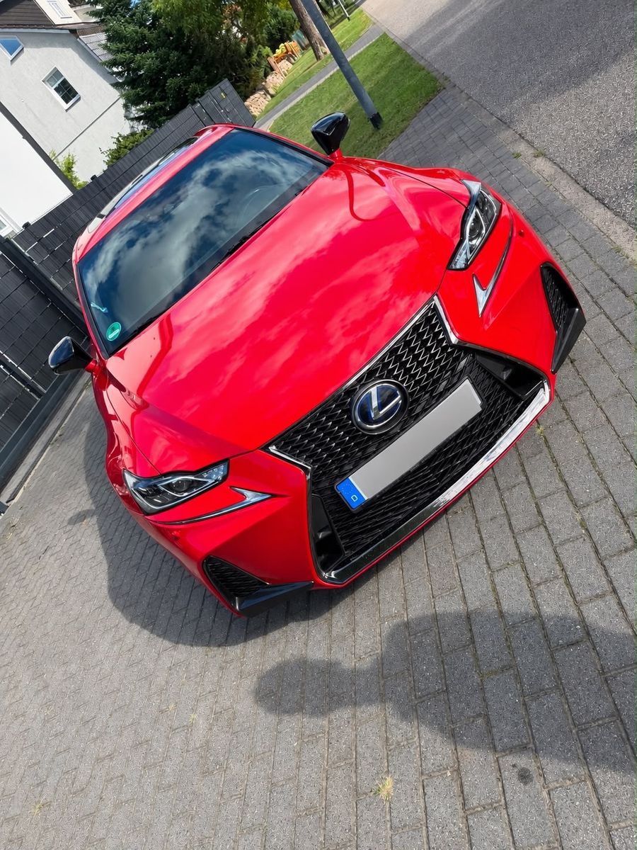 Lexus IS 300 300h F-Sport Automatik F-Sport
