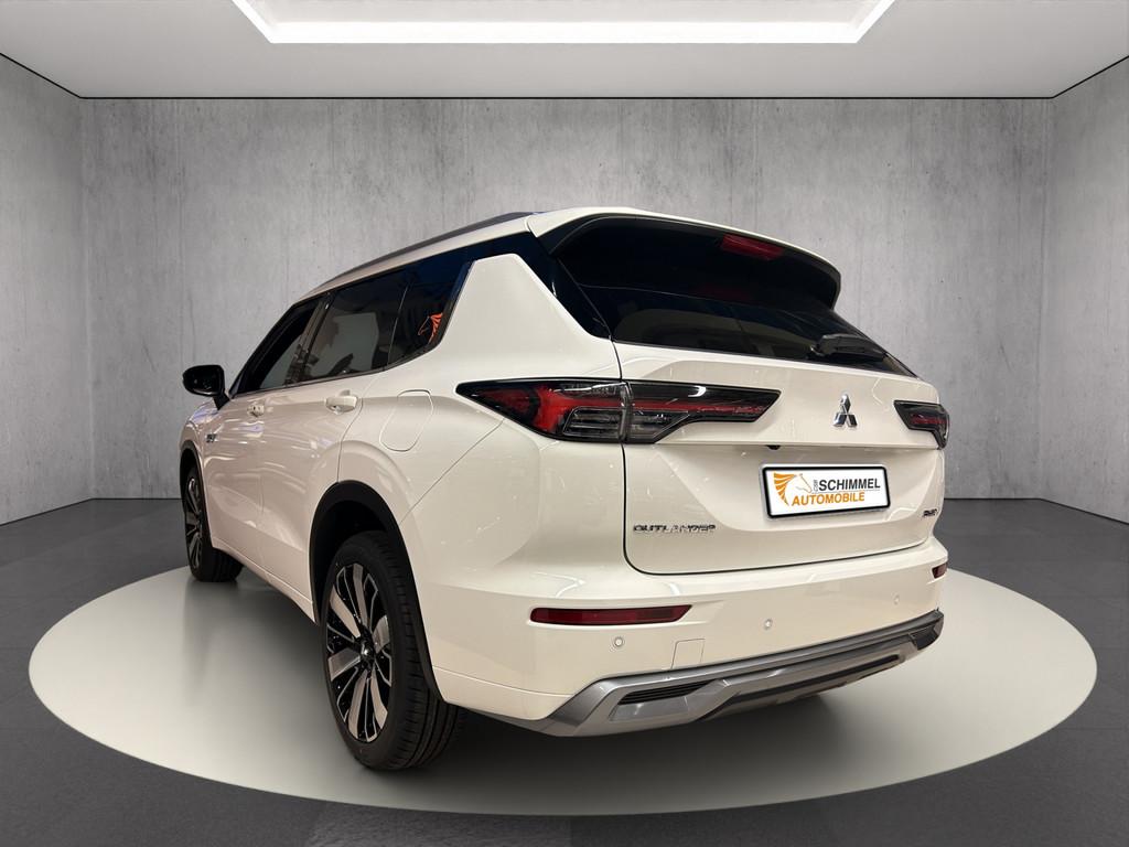 Mitsubishi Outlander Plug-in Hybrid TOP + Luxury Paket PANO