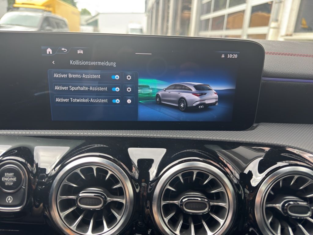 Fahrzeugabbildung Mercedes-Benz AMG CLA 35 4MATIC Shooting Brake HUD*Navi*Pano