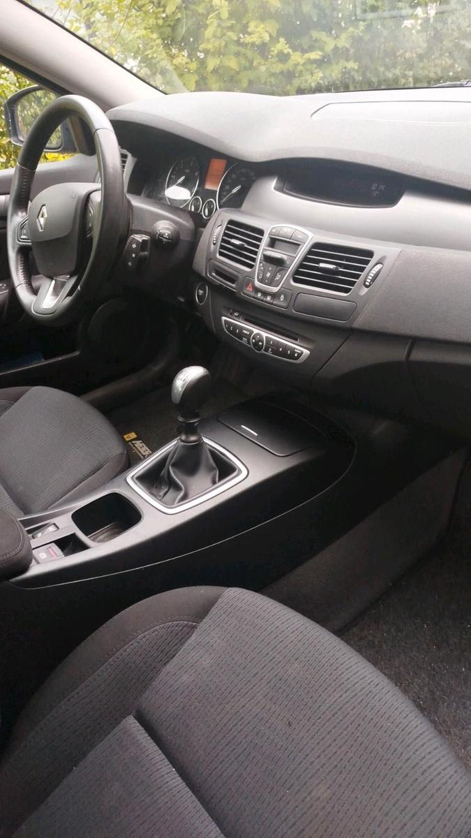 Renault Laguna 2008 — photo 10