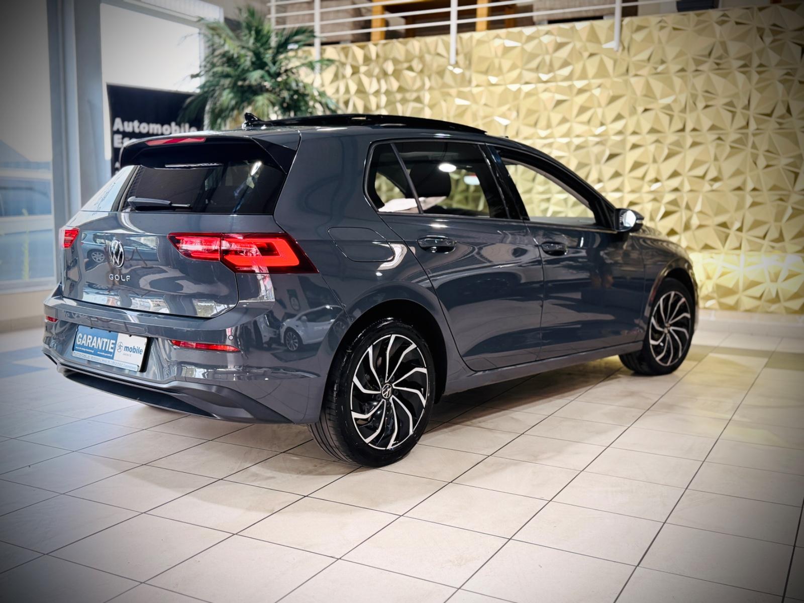 Volkswagen Golf VIII Lim. Life PANORAMA MASSAGE IQ.LIGHT, миниатюра 19