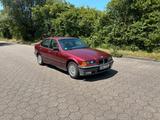 BMW 3er BMW E36 320i  TÜV bis 10/2026  CarPl... - BMW aus 1992: 3er