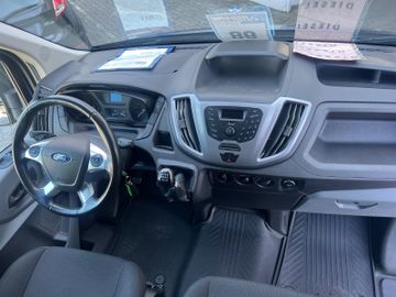 Ford Transit - 12
