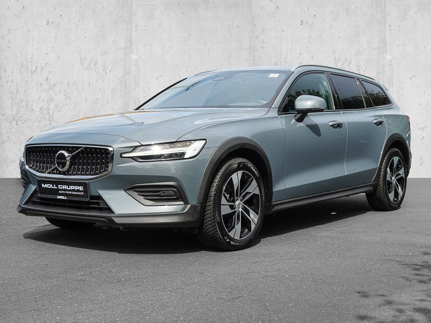 Volvo V60 Cross Country B4 D AWD Plus Bright PANO AHK foto 2