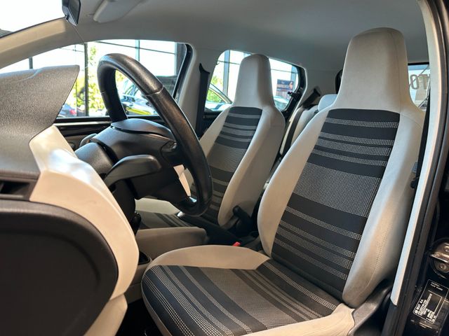 MYAUTOCENTER – Gebraucht- und Jahreswagen mit Werkstattservice in Pfaffenhofen Seat Mii Style Salsa *NAVI*PDC*KLIMA*SportLenkrad*