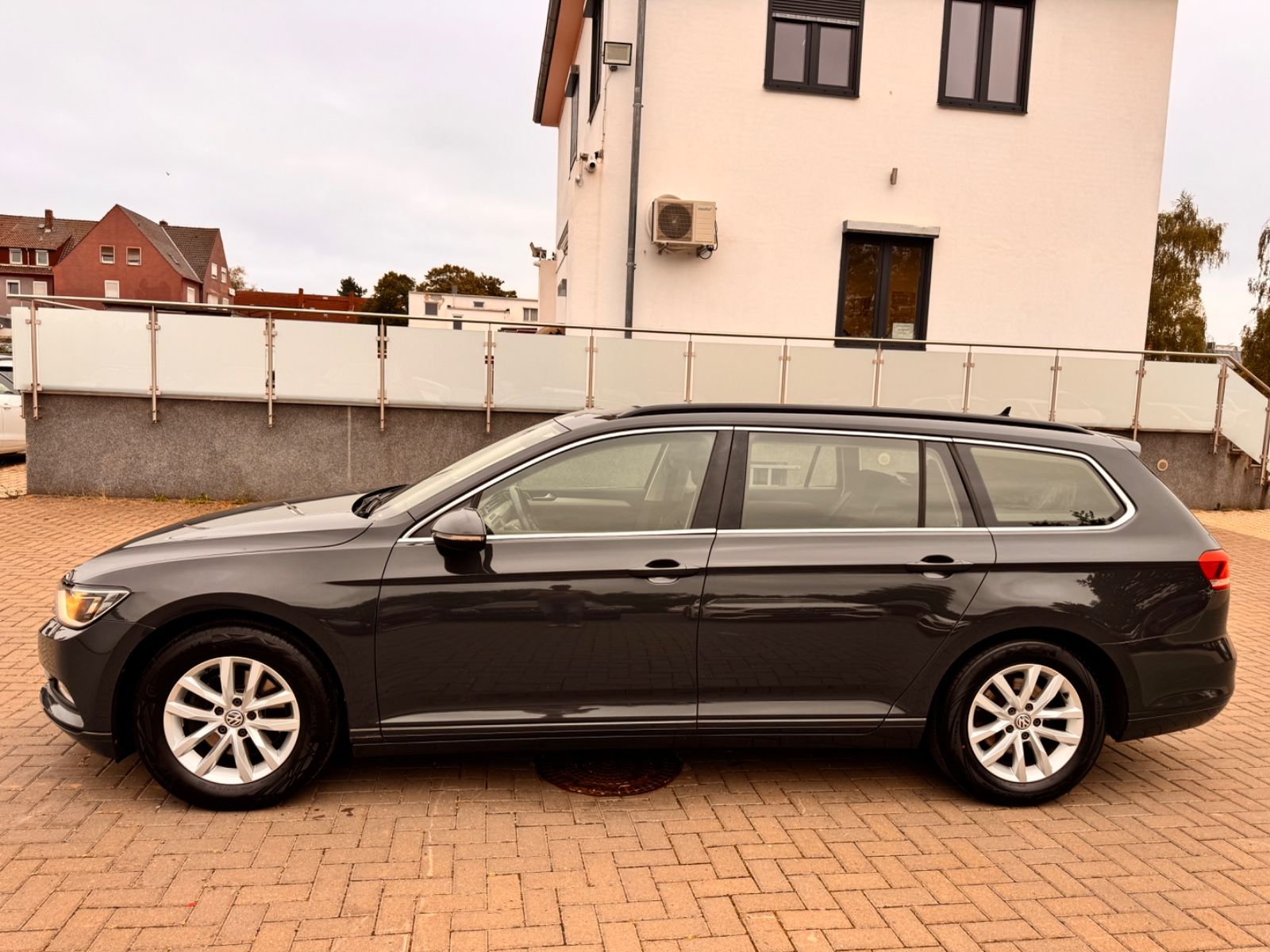 Volkswagen Passat Comfortline*DSG*