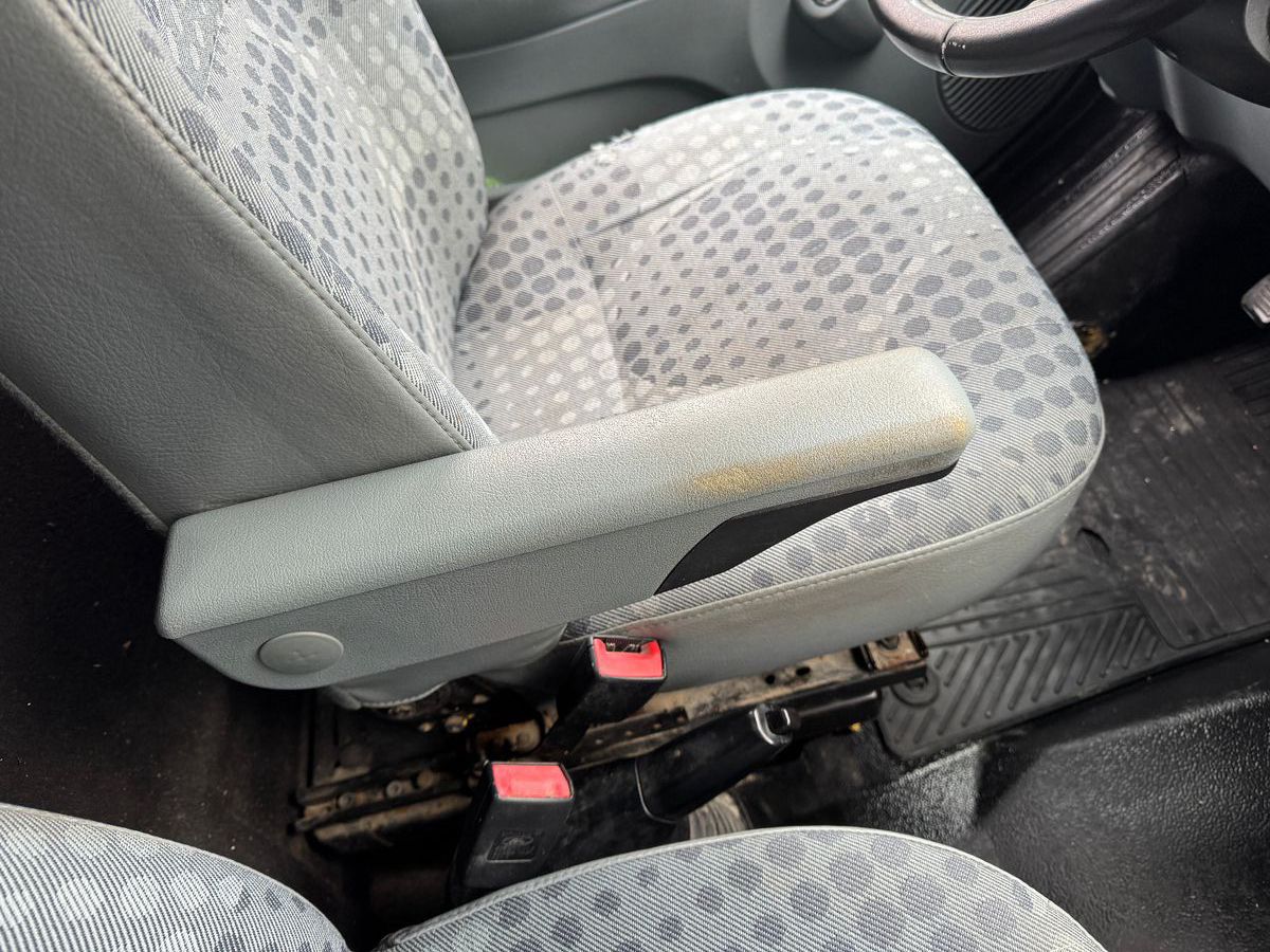 Fahrzeugabbildung Ford Transit Kasten FT 350 HOCH & LANG KLIMA H.REGALE